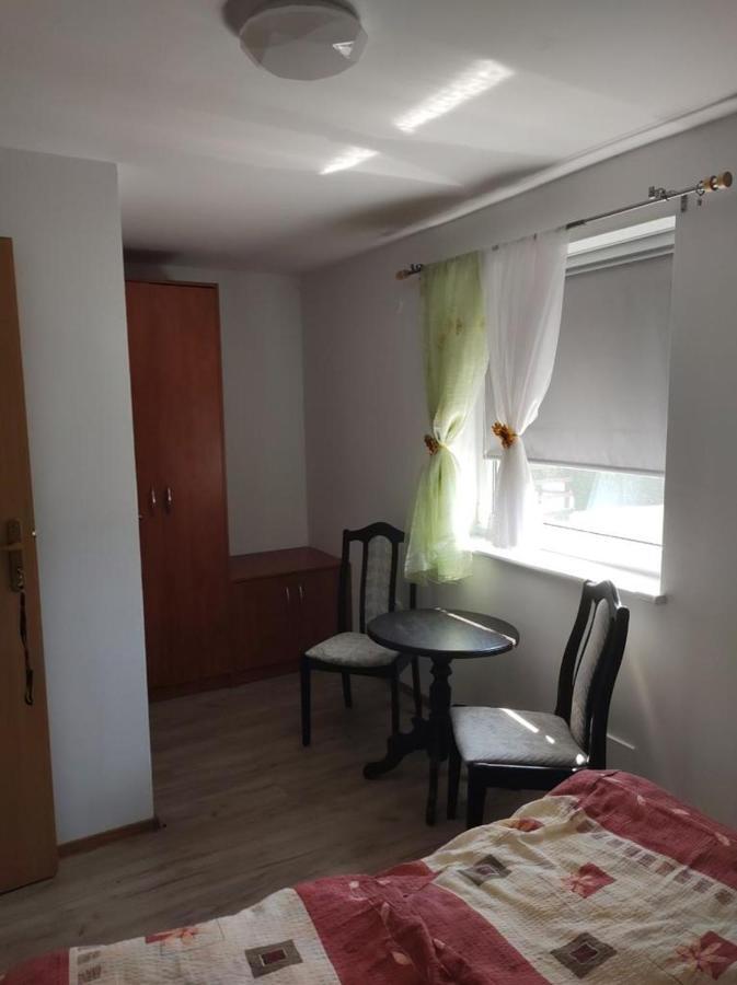 Jeziorna 1 Apartment เยียเล ภายนอก รูปภาพ