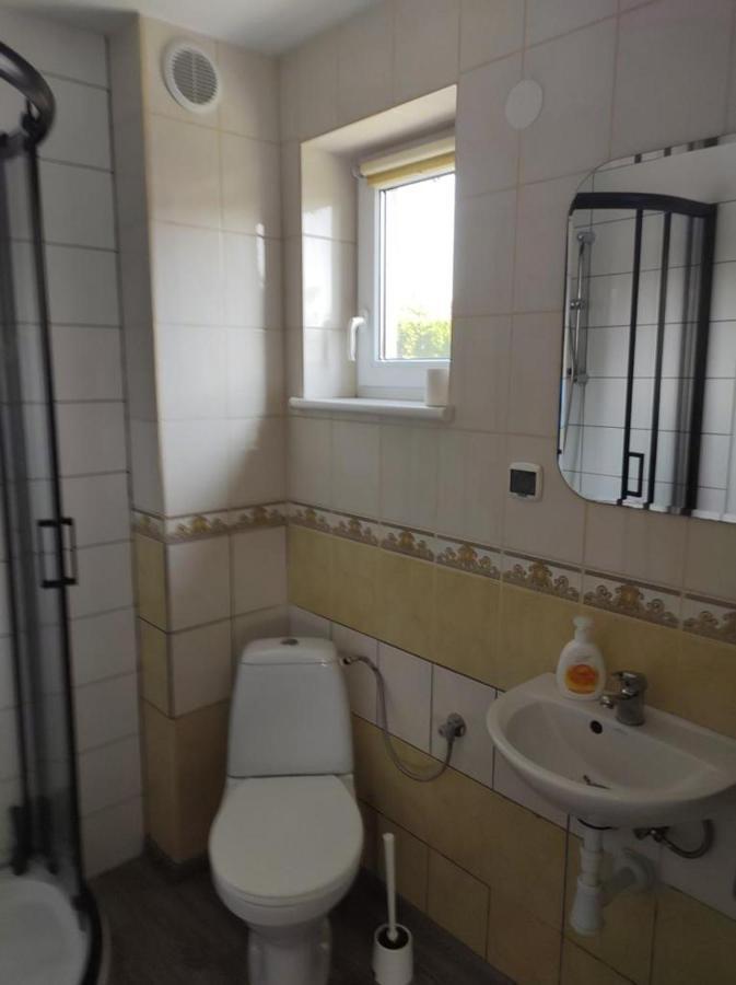 Jeziorna 1 Apartment เยียเล ภายนอก รูปภาพ