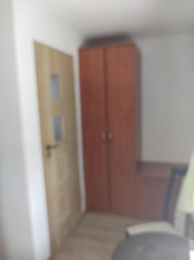 Jeziorna 1 Apartment เยียเล ภายนอก รูปภาพ